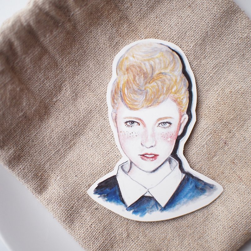 single sticker - blond and freckled girl - Stickers - Paper Multicolor
