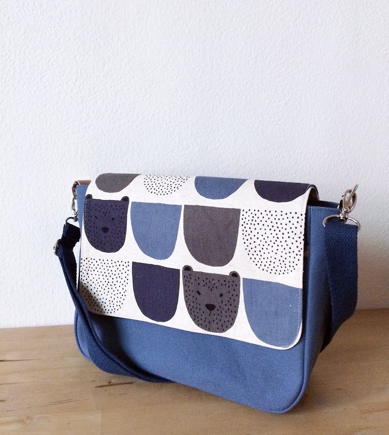 Yong leopard bag / dorsal / oblique backpack - Indigo - Handbags & Totes - Cotton & Hemp Blue