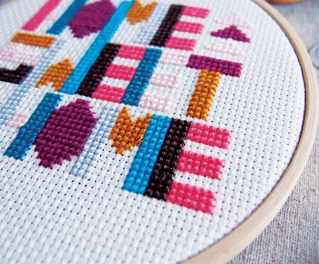 Set of 2 Current Cross Stitch Kits w/Hoops Love is Homegrown, Happiness is  Home