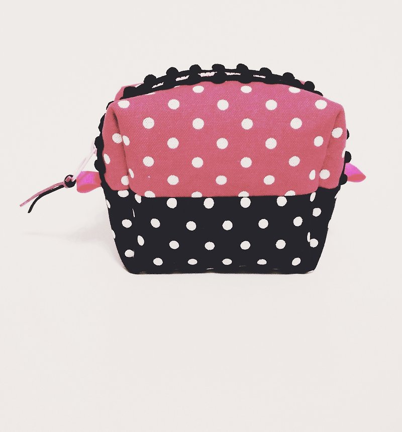 Cute little series A0825 (sanitary cotton special bag or cosmetic bag) - กระเป๋าเครื่องสำอาง - ผ้าฝ้าย/ผ้าลินิน หลากหลายสี