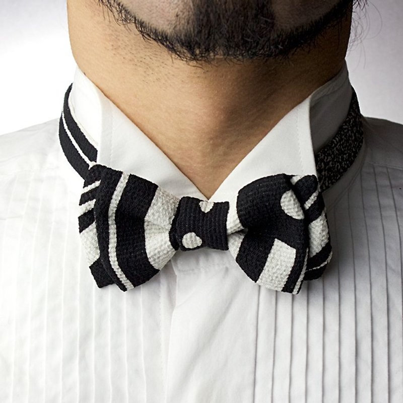 Bowtie (monotone B) - Ties & Tie Clips - Other Materials White