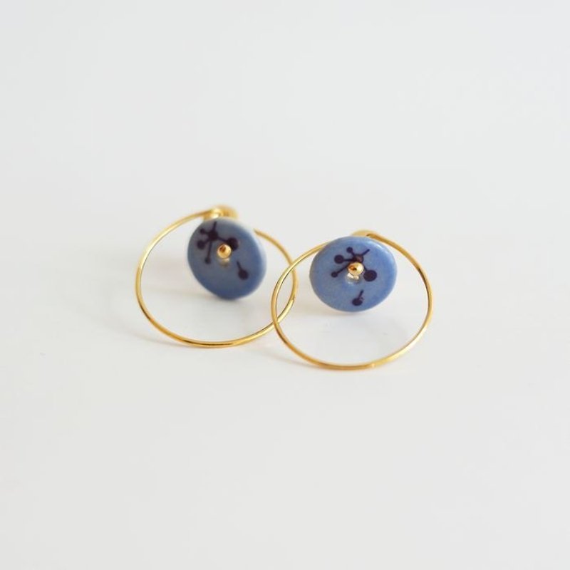 kedo 瓷花飾品系列 枝枒單片耳環淺藍款 - 耳環/耳夾 - 其他材質 藍色