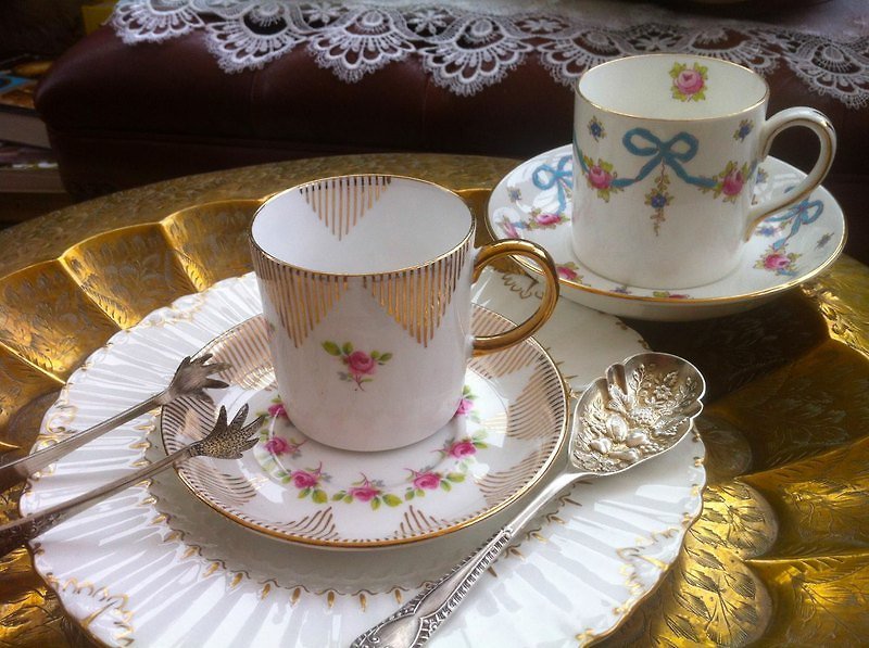  ♥ ♥ Annie crazy Antiquities British bone china art deco period in 1935 English Rose Mug - beautiful romantic triangle Phnom Penh - Teapots & Teacups - Other Materials White