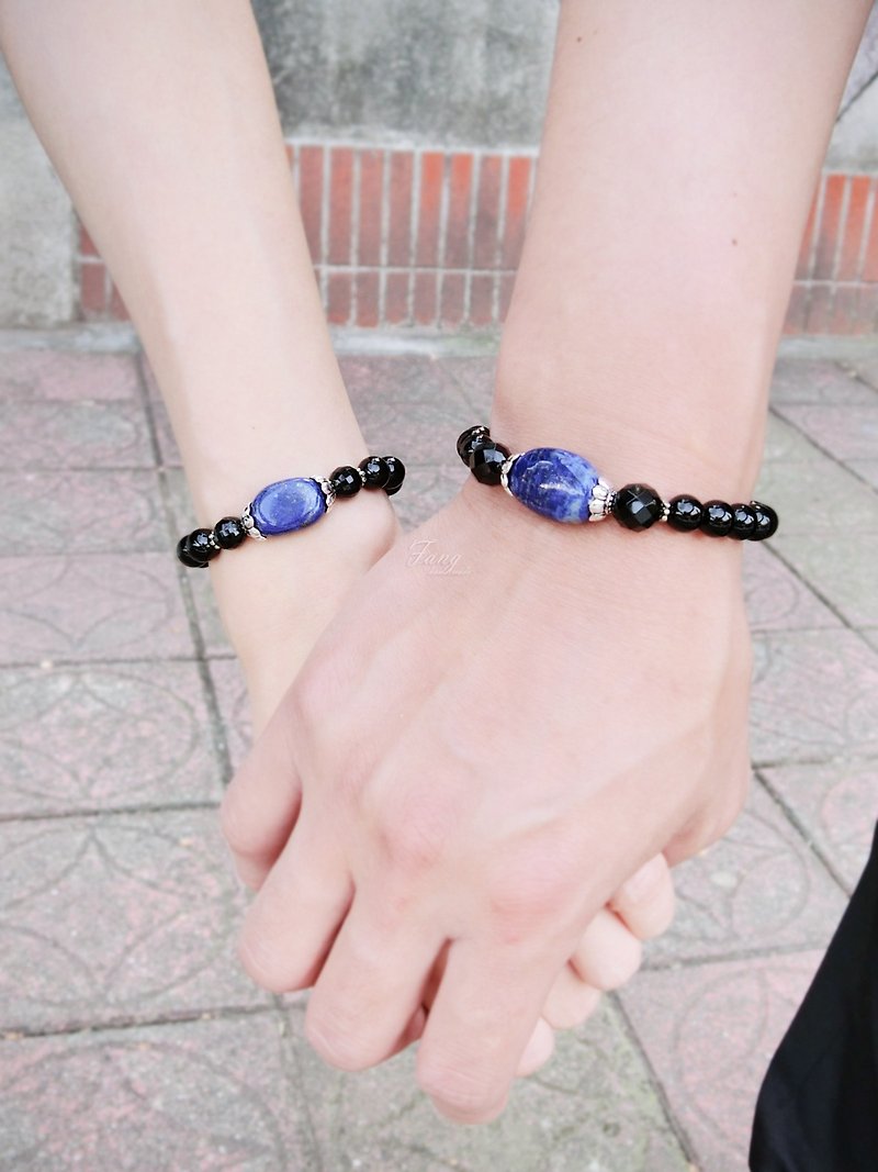 【Hand in hand】 couple models series / lapis lazuli bracelet bracelet Valentine's Day - สร้อยข้อมือ - เครื่องเพชรพลอย สีน้ำเงิน