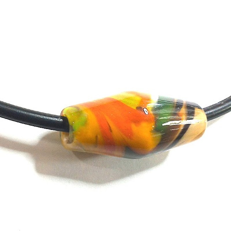 Abstract animation flow beads (there are four colors to choose from) attached leather cord necklace - สร้อยคอ - แก้ว สีเหลือง