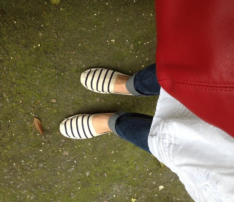 Espadrilles法國草編鞋(畢卡索藍白條紋) - 女休閒鞋/帆布鞋 - 植物．花 白色