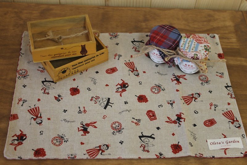Chinese name Oleta’s hand-made groceries╭＊【Alice Linen bottom double-sided placemat-double-sided use】ZAKKA - Other - Other Materials Red