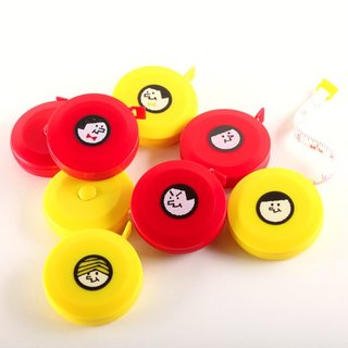 good friend. Small ruler / red and yellow models