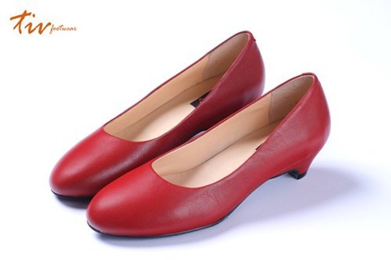 Plain red low-heeled shoes - High Heels - Genuine Leather Red
