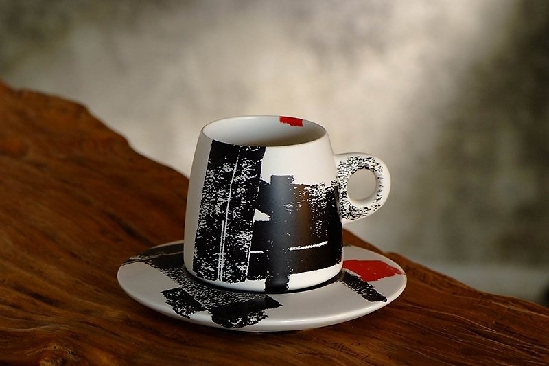 Jianzhong / エナンチオマー - ビデオ石コーヒー カップ(ブラックレッド) - マグカップ - 陶器 