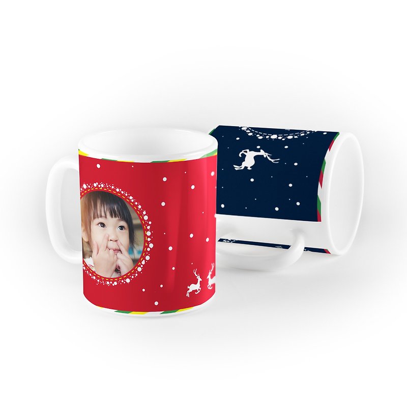 Customized Christmas elk round frame classic mug - Mugs - Porcelain Multicolor