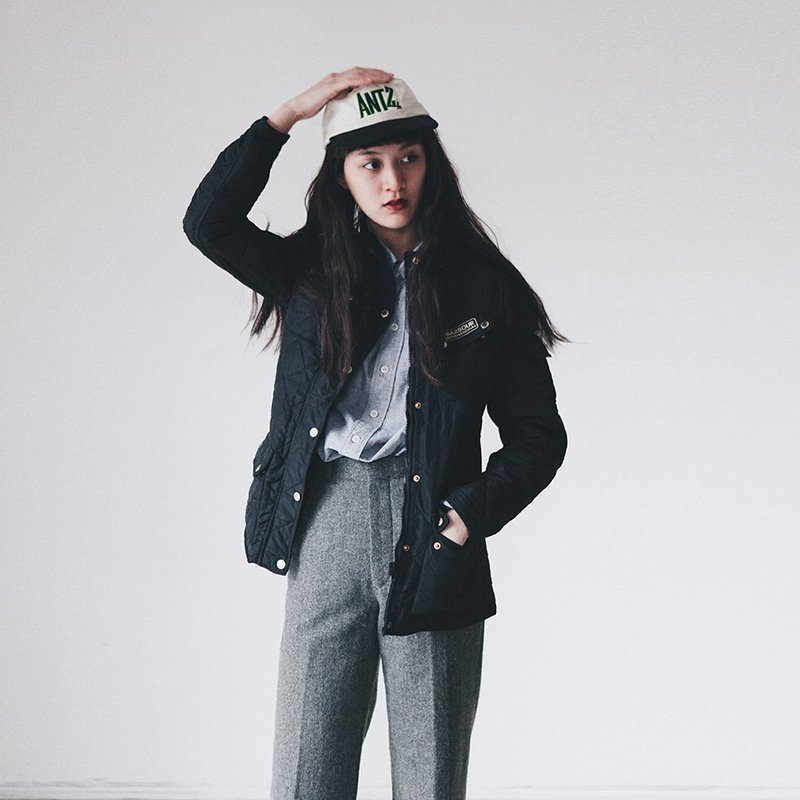 A ROOM MODEL - VINTAGE, CJ-3002 black Barbour Quilted Jacket - Women's Blazers & Trench Coats - Cotton & Hemp Black