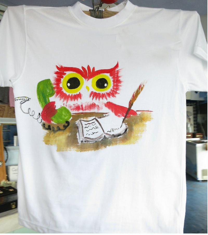 Busy Owl Winwing Hand Painted Clothes - เสื้อฮู้ด - ผ้าฝ้าย/ผ้าลินิน 