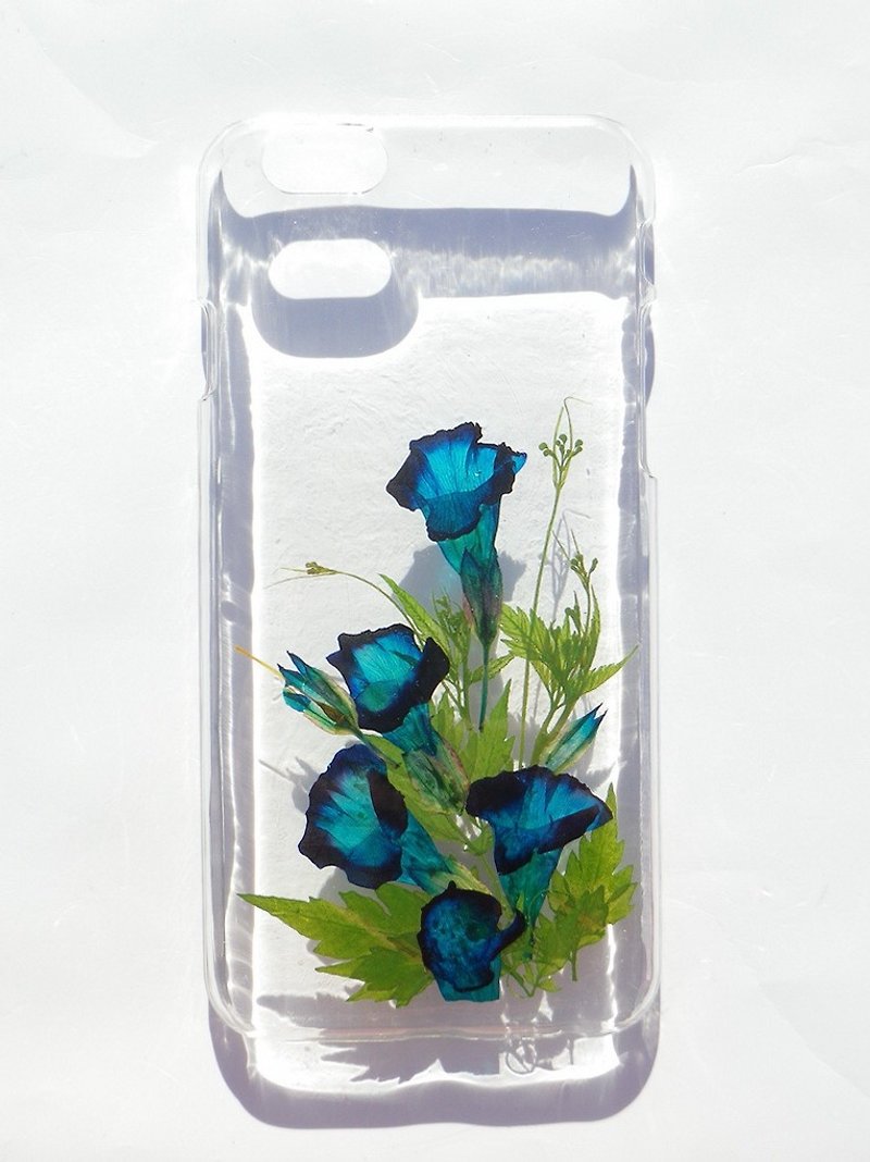Pressed flower phone case, Real flower phone case,  Torenia fournieri - เคส/ซองมือถือ - พลาสติก 