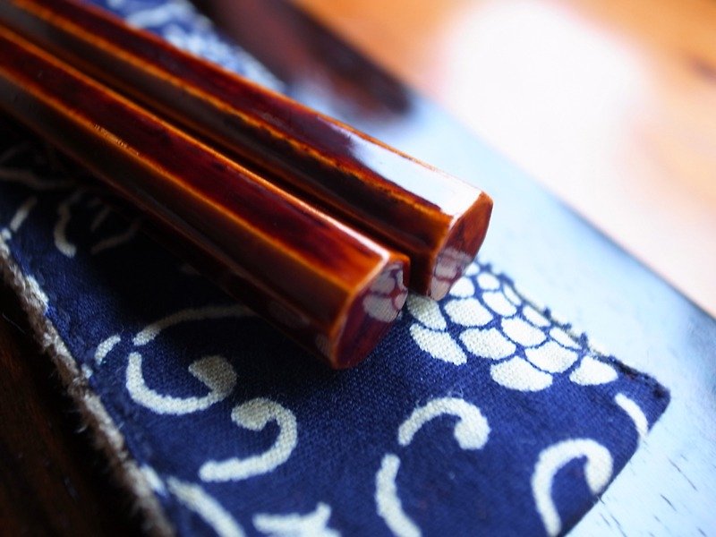 【初日漆芸】無地 ‧ フルカラー手作り天然漆箸 - 箸・箸置き - 木製 ブラウン
