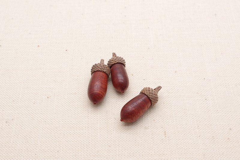 Free shipping campaign | B-7 Padouk & Walnut - Wooden acorn - อื่นๆ - ไม้ สีแดง
