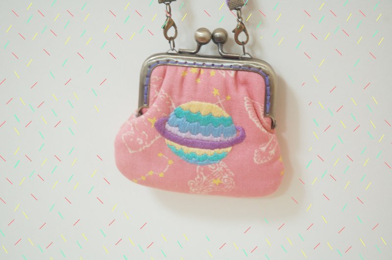 ◤發現！刺繡星球◥  項鍊口金包 - 項鍊 - 其他材質 紅色