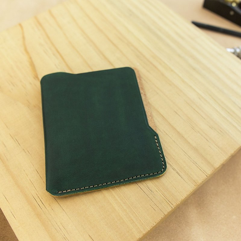 isni [simple wallet]  green design/handmade leather - ID & Badge Holders - Genuine Leather Green