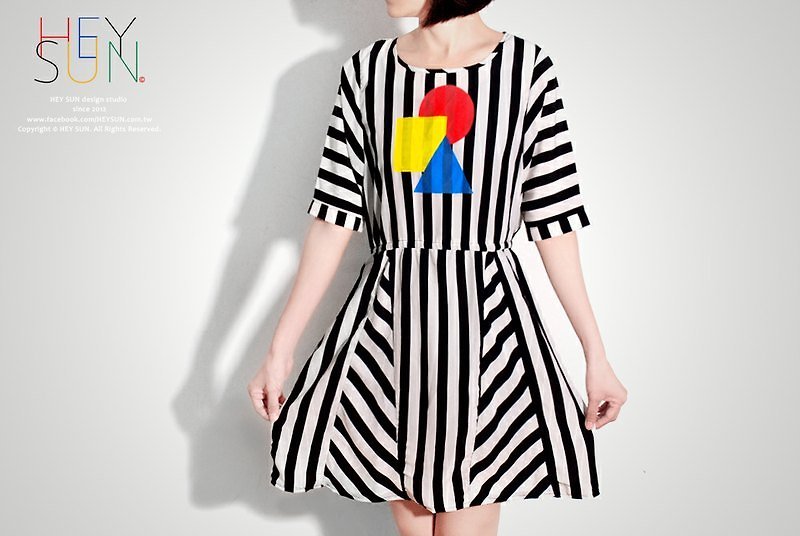 其他材質 洋裝/連身裙 黑色 - 【M0164】三原色設計師條紋雪紡洋裝