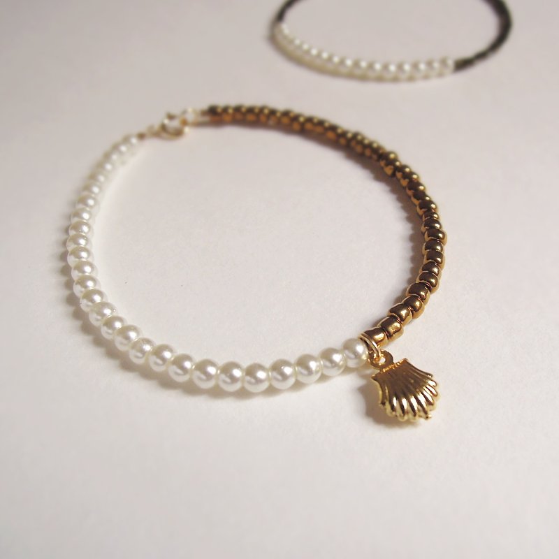 "KeepitPetite" imitation pearl shell · Exclusive series · Copper Bracelet Creation - Bracelets - Other Materials 