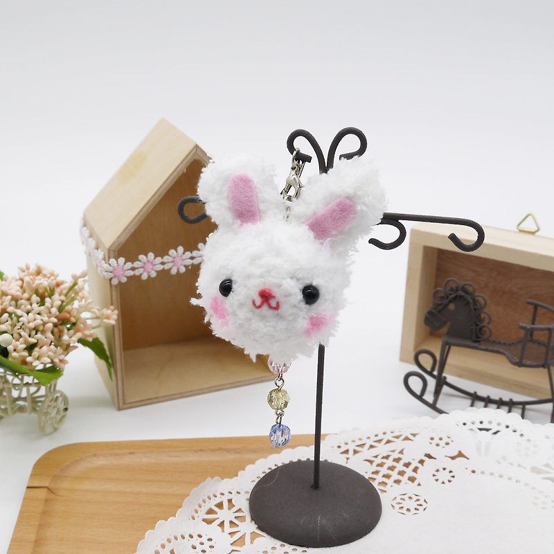 Knitted woolen soft mobile phone charm can be changed to key ring charm-white rabbit - พวงกุญแจ - ผ้าฝ้าย/ผ้าลินิน ขาว