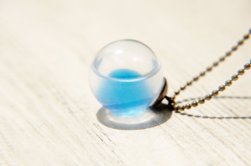 / Ocean wind / British sense of transparency glass ball necklace - Transparent Blue Ocean - Necklaces - Paper Blue
