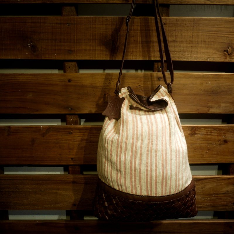 夕卡 Shika // Vintage bag 全新日本製麻布面皮革編織側背包 {A1-040} - 側背包/斜背包 - 其他材質 白色