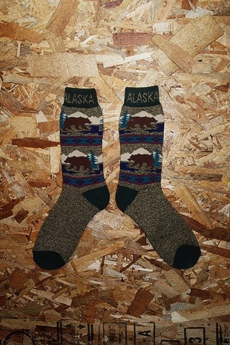 阿拉斯加棕熊襪!!夏漪眺=knock your socks off !! - 襪子 - 其他材質 咖啡色