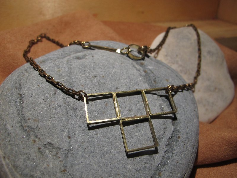 Convex convex / manual Bronze necklace (clavicle practice) - อื่นๆ - โลหะ 