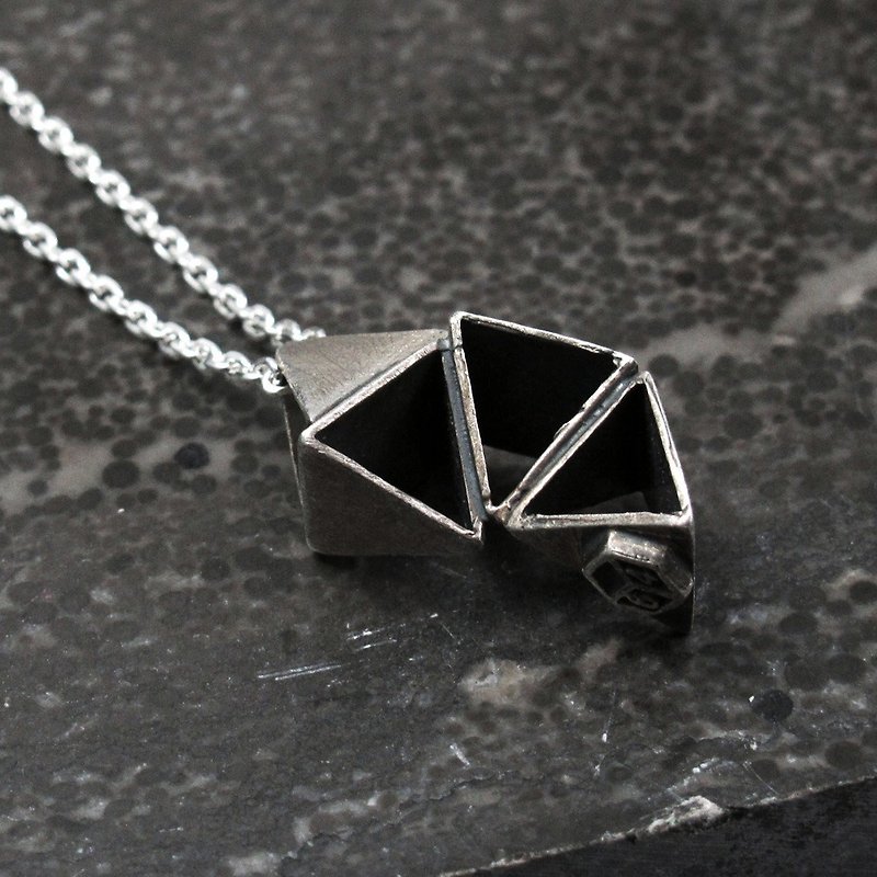 Necklace edge. Angle F 925 Sterling Silver Necklace - 64DESIGN - สร้อยคอ - เงินแท้ สีเทา