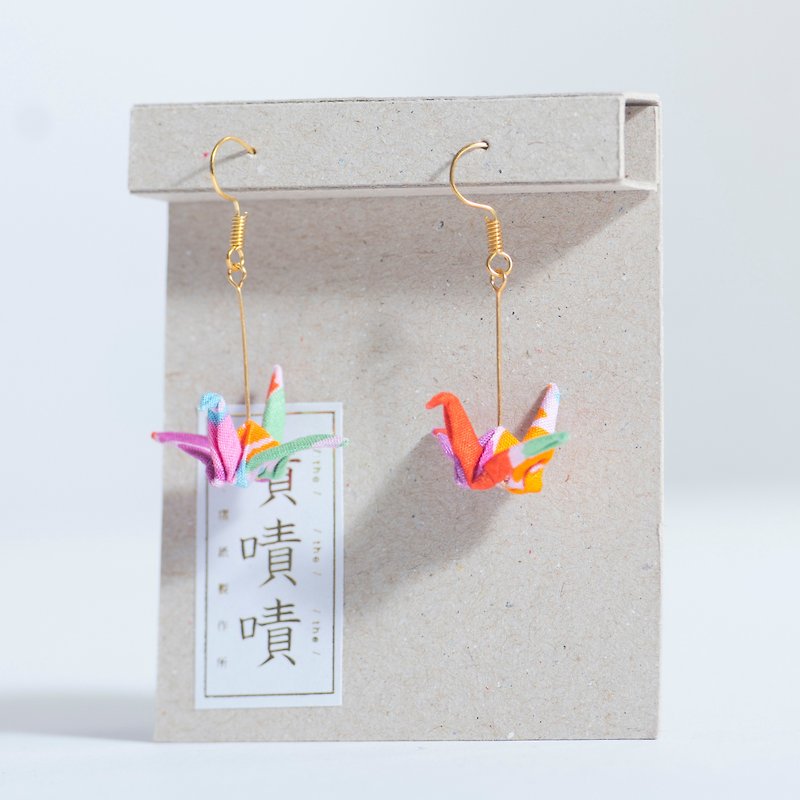 \Crane Crane/ Origami Earrings_Blooming Blossom - ต่างหู - กระดาษ หลากหลายสี