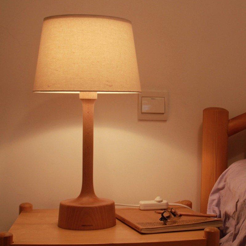 Brother beech solid wood table lamp - ของวางตกแต่ง - ไม้ สีทอง