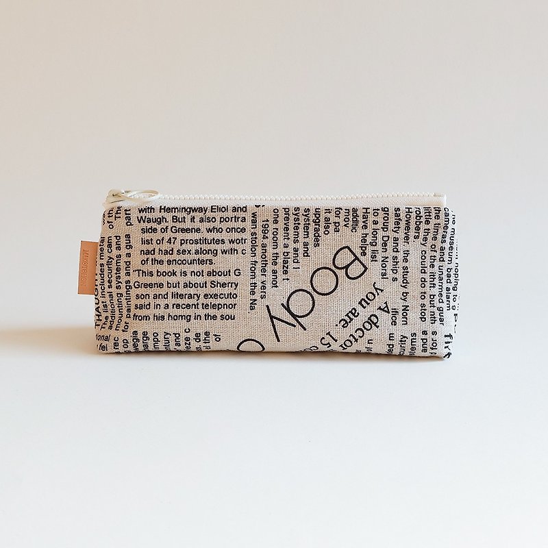 Handmade GOOD NEWS English Post Pattern Pen Case - กล่องดินสอ/ถุงดินสอ - ผ้าฝ้าย/ผ้าลินิน ขาว