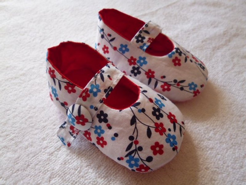 手工嬰兒鞋~花ㄦ包扣鞋帶款 12公分現貨 - Kids' Shoes - Cotton & Hemp Red