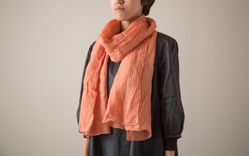 Pint! Vegetation dyed linen scarves (red color) - Scarves - Other Materials Orange