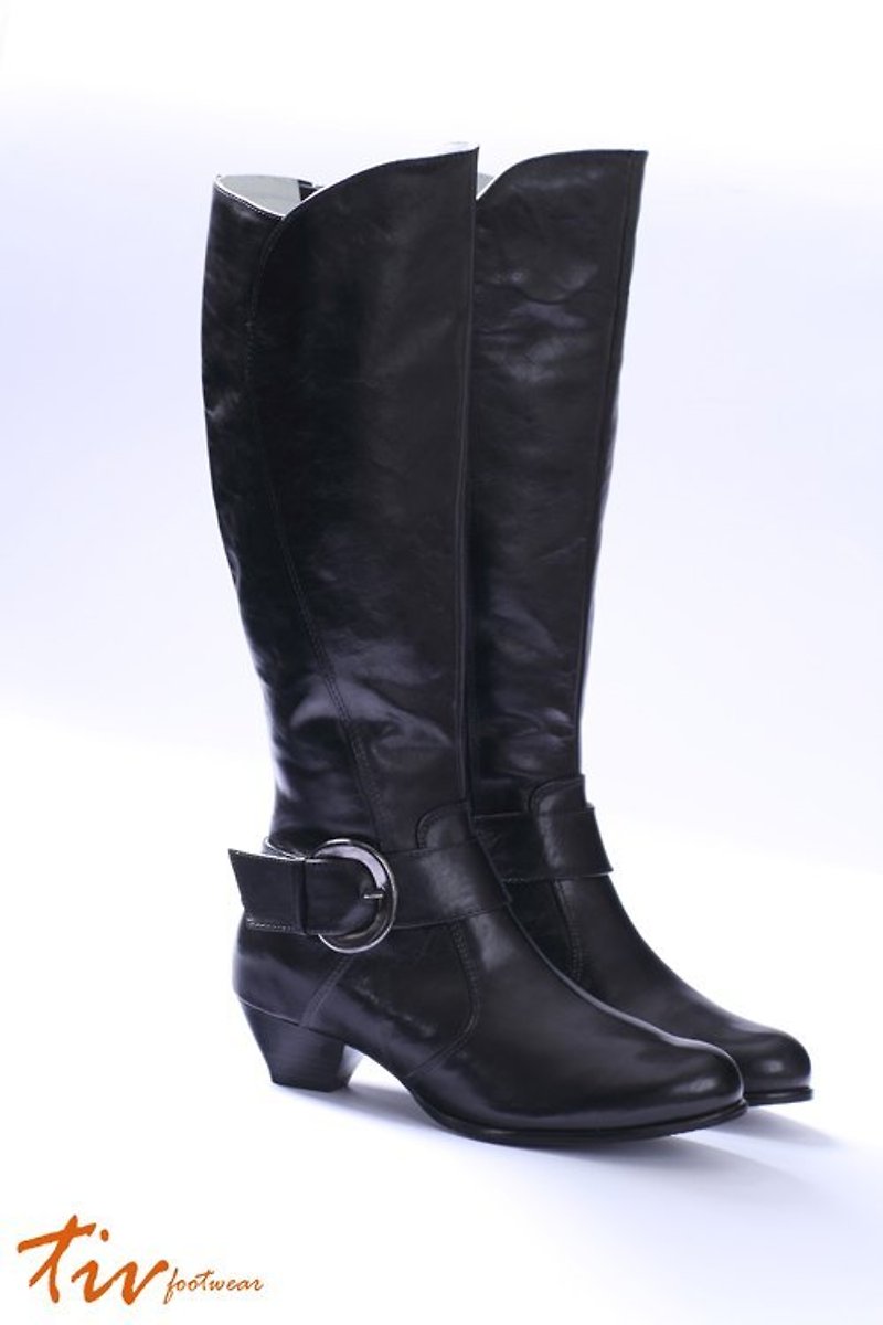 Black rate leather buckle boots - รองเท้าบูทยาวผู้หญิง - หนังแท้ สีดำ