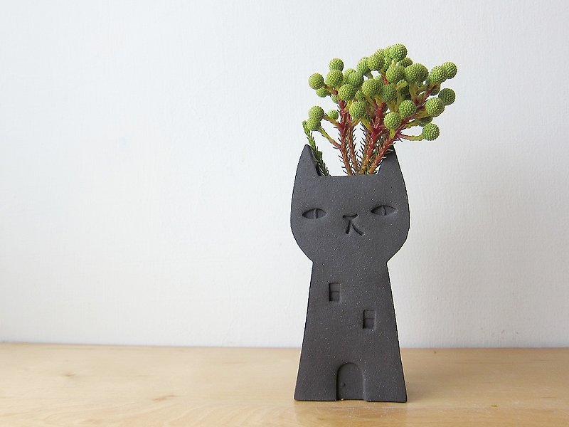 猫の屋-黒目タイプ/陶器/花器 - 花瓶・植木鉢 - その他の素材 ブラック
