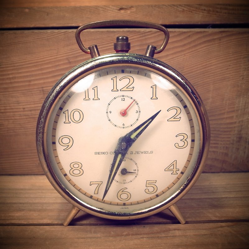 [Bones] Early Japanese SEIKO red circular mechanical clockwork alarm clock VINTAGE machinery - นาฬิกา - โลหะ สีแดง