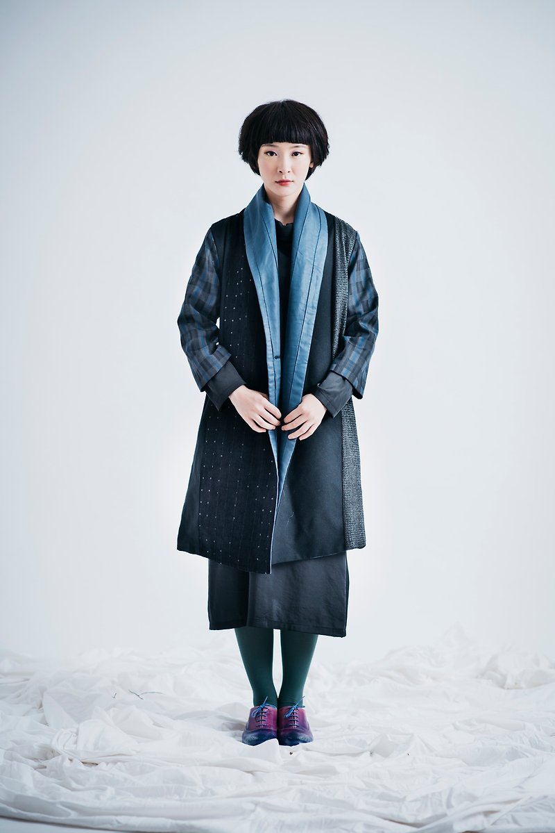 moi non plus deep sea coral coat-can be worn on both sides - Women's Casual & Functional Jackets - Wool Multicolor