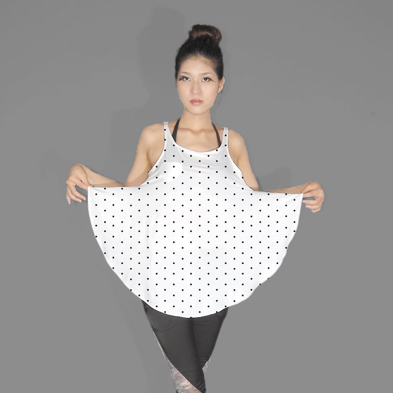 [Top] small pocket round hem vest ● Circle circle - Design - เสื้อกั๊กผู้หญิง - วัสดุอื่นๆ 