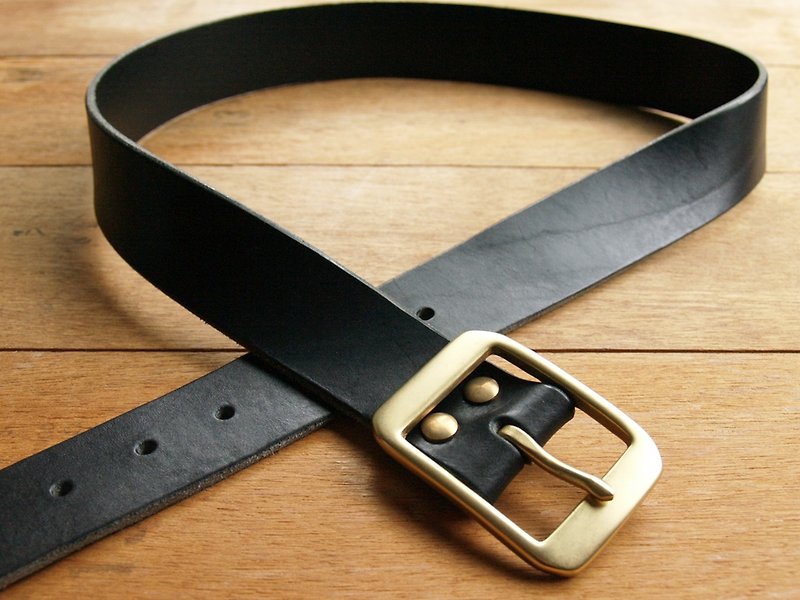 weekenlife - Leather Belt ( Custom Name ) - Gentle Black - เข็มขัด - หนังแท้ สีดำ