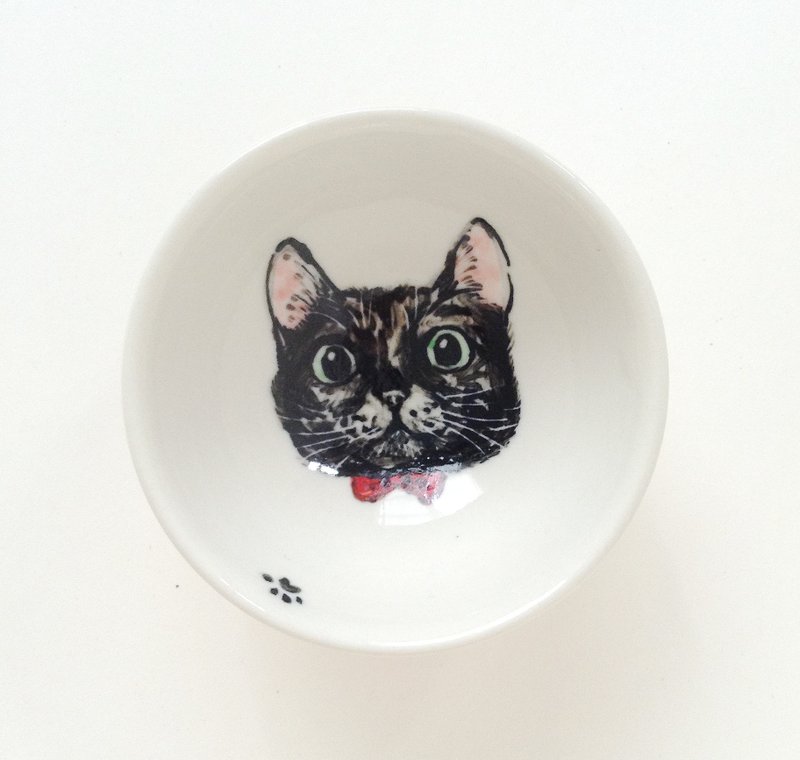 Painted small cup - a small black cat - ถ้วย - เครื่องลายคราม สีดำ