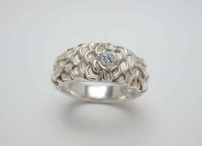 Silver Ring - Long Prong Ring {Five Claws Of Dragon / 925 Sterling Silver} - แหวนทั่วไป - โลหะ ขาว