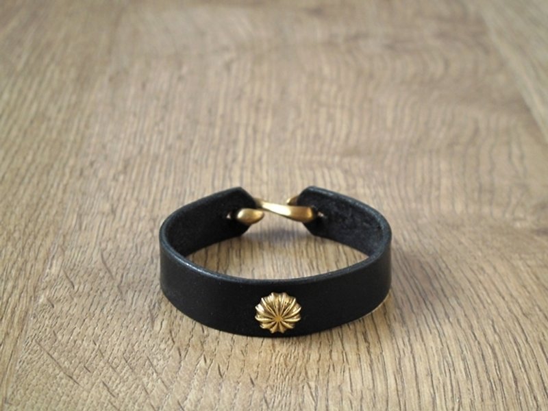 ROCK x ride Shifeng all handmade leather bracelet x brass sipes (black) - Bracelets - Other Metals Black