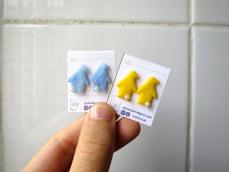 [LineWorkLab]簡約-企鵝珍珠耳環 黃或淡藍 Basic Style-Penguin Pearl Earrings Yellow or Light Blue - 耳環/耳夾/耳骨夾 - 黏土 黃色