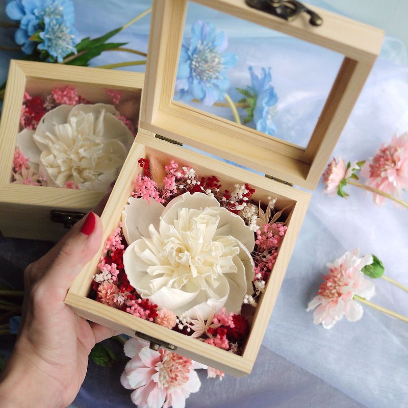 花＆ギフトコレクション - ソラディフューザー牡丹のクラムシェル木製赤ちゃんの息の花ドライフラワーの広がり - 置物 - 寄せ植え・花 レッド