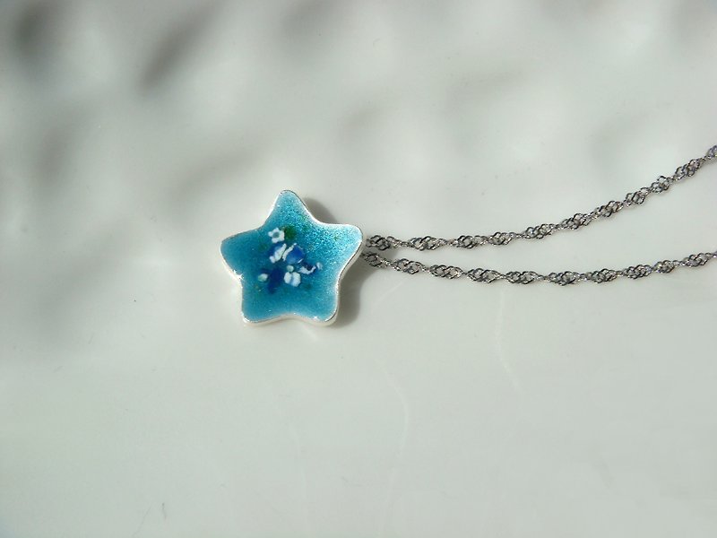 Mini lucky star. Multi-layered enamel sterling silver necklace - Necklaces - Enamel Blue