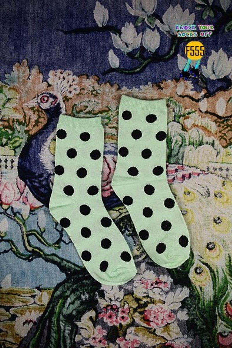 綠色黑點襪!!夏漪眺=knock your socks off !! - 襪子 - 其他材質 綠色