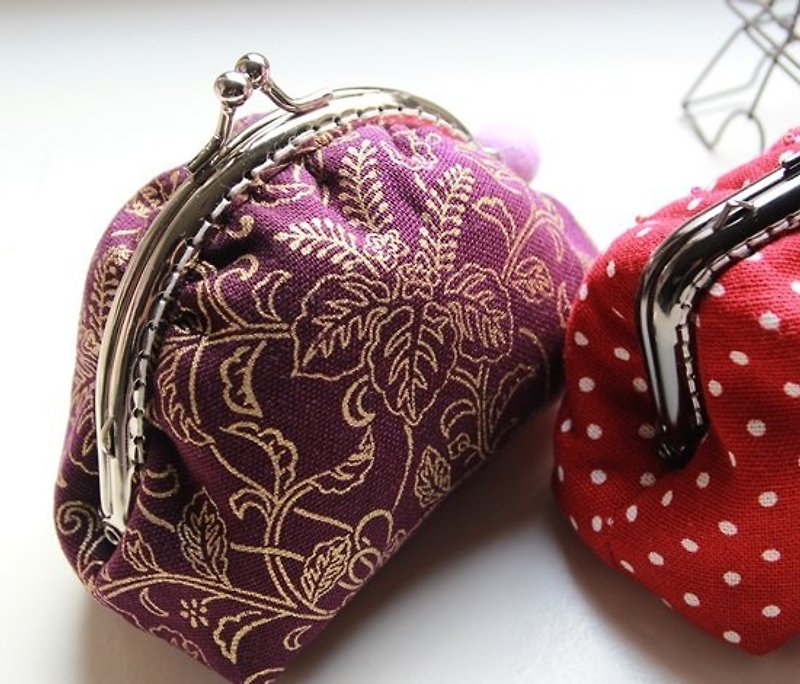 Cotton Fabric: Coin Purses, Cosmetic Bag,  Dinner bag, Purple - กระเป๋าคลัทช์ - วัสดุอื่นๆ สีม่วง