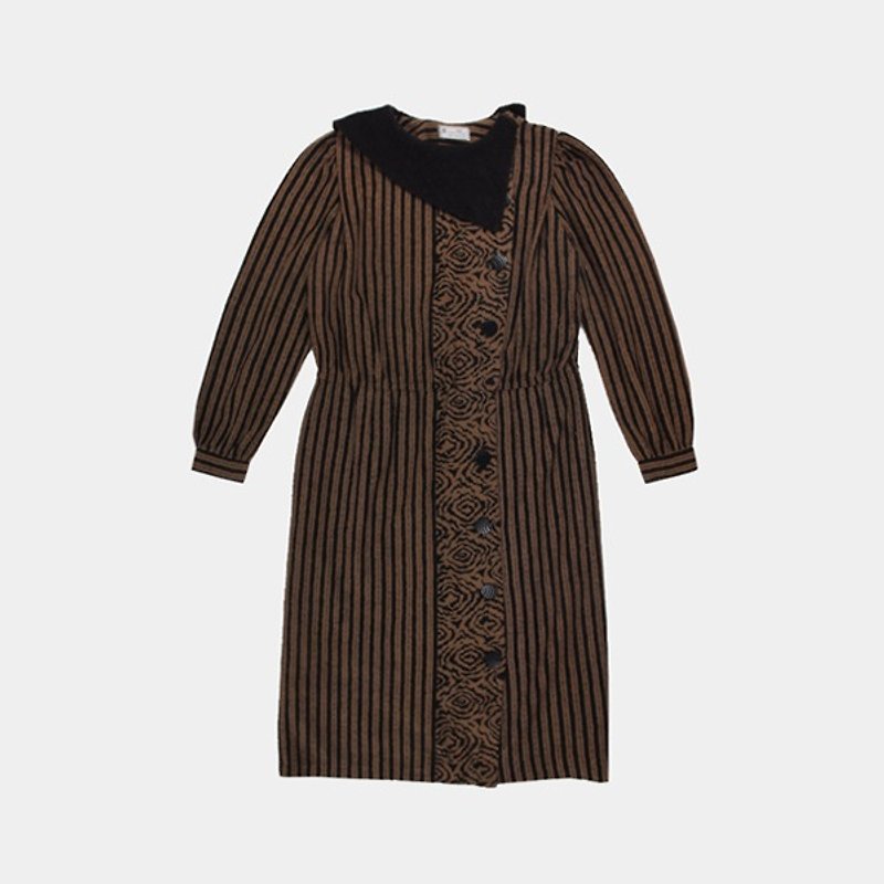 │moderato│ classical Baroque stripes vintage dress │ Japanese girl. Individuality girlfriend .VINTAGE. Cute - One Piece Dresses - Other Materials Brown